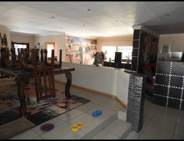 3 BEDROOM HOUSE FOR SALE IN THREE RIVERS EAST
